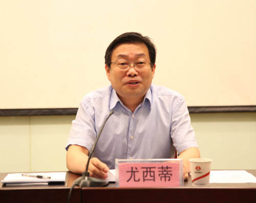 新班子上任一個月，看他們都忙了些啥？