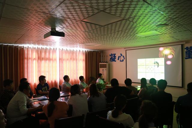 渭南分公司舉辦新聞攝影培訓(xùn)班