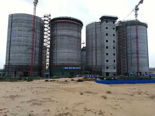 天工公司小保當(dāng)選煤廠末煤倉(cāng)滑模施工順利告捷