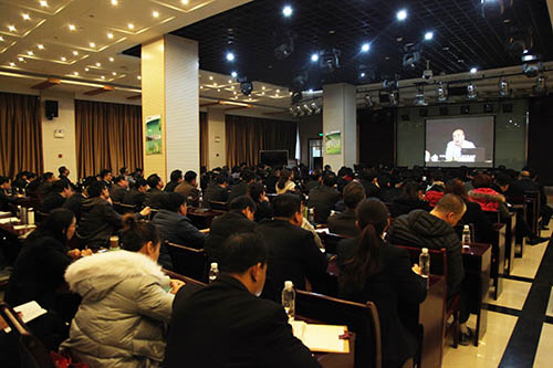 建設(shè)集團開展《合同法》、《勞動合同法》專題培訓(xùn)