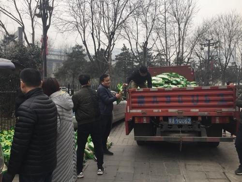 建設(shè)集團(tuán)所屬各單位積極訂購(gòu)“愛(ài)心大米”