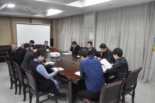 路橋分公司上下積極傳達建設(shè)集團兩個會議精神