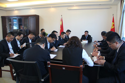 漢中分公司認(rèn)真?zhèn)鬟_(dá)建設(shè)集團(tuán)2018年一季度追趕超越點(diǎn)評(píng)會(huì)精神