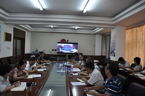 陜煤建設(shè)韓城分公司慶祝“建黨97周年”系列活動(dòng)之專題黨課