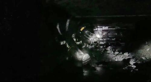 陜煤建設掘進公司:深夜2點的搶修