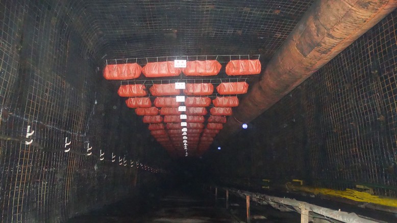 陜煤建設(shè)礦建三公司曹家灘項(xiàng)目部單巷掘進(jìn)月進(jìn)尺創(chuàng)新紀(jì)錄