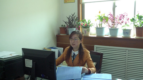 安裝戰(zhàn)線(xiàn)上的“鏗鏘玫瑰”