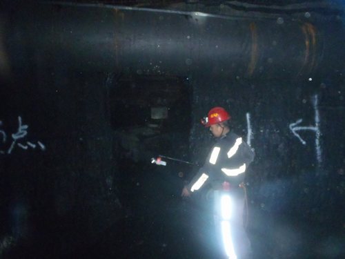 陜煤建設(shè)掘進(jìn)公司：紅柳林項(xiàng)目部44202工作面切眼安全精準(zhǔn)貫通