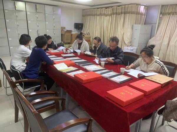 陜煤建設(shè)礦建二公司與礦建三公司開(kāi)展黨支部標(biāo)準(zhǔn)化對(duì)標(biāo)活動(dòng)