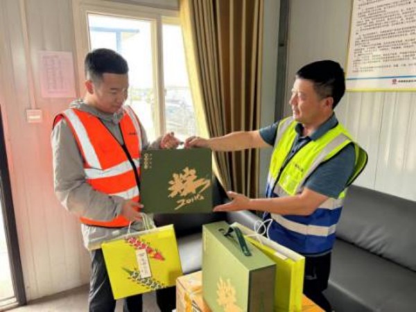 陜煤建設(shè)咸陽(yáng)分公司第二項(xiàng)目部：暖心“粽”禮 致敬一線員工