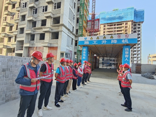 陜煤建設榆林公司第六項目部：戰(zhàn)高溫斗酷暑 奏響夏日生產(chǎn)主旋律