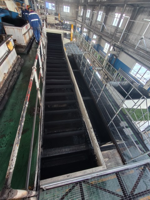 陜煤建設(shè)洗選煤運(yùn)營公司第二項(xiàng)目部：檸條塔礦主洗車間重介淺槽分選機(jī)更換圓滿完工