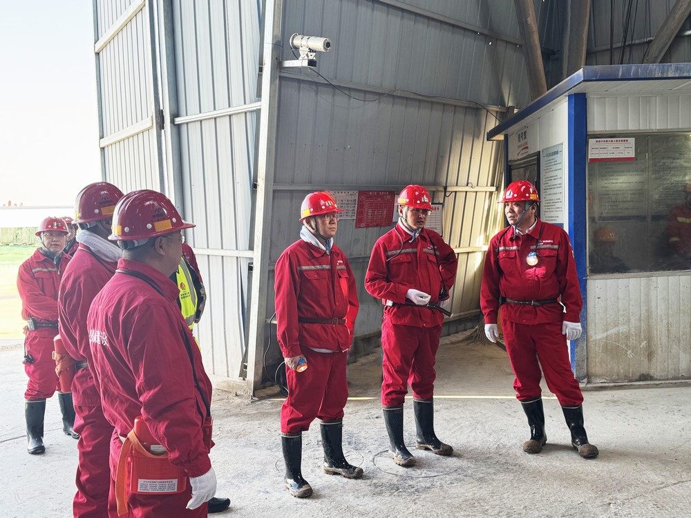 陜煤集團安全檢查組到陜煤建設(shè)礦建三公司紅柳林項目部開展一季度安全生產(chǎn)及消防安全大檢查